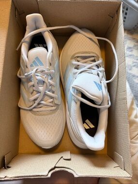 AdDIDAS ULTRARUN 5 SHOES KIDS - Light blue and grey / New in Box